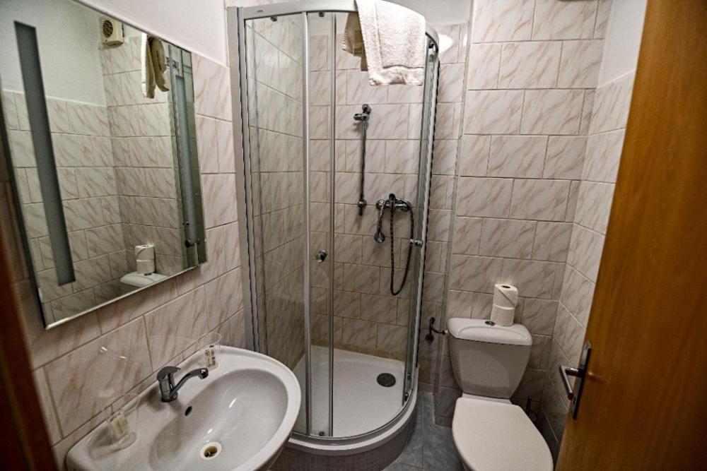 Aparthotel Faust Decin Luaran gambar